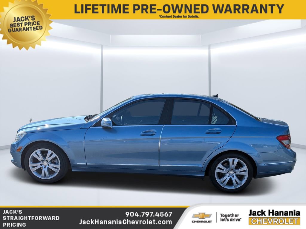 Used 2010 Mercedes-Benz C 300 Sedan image 6