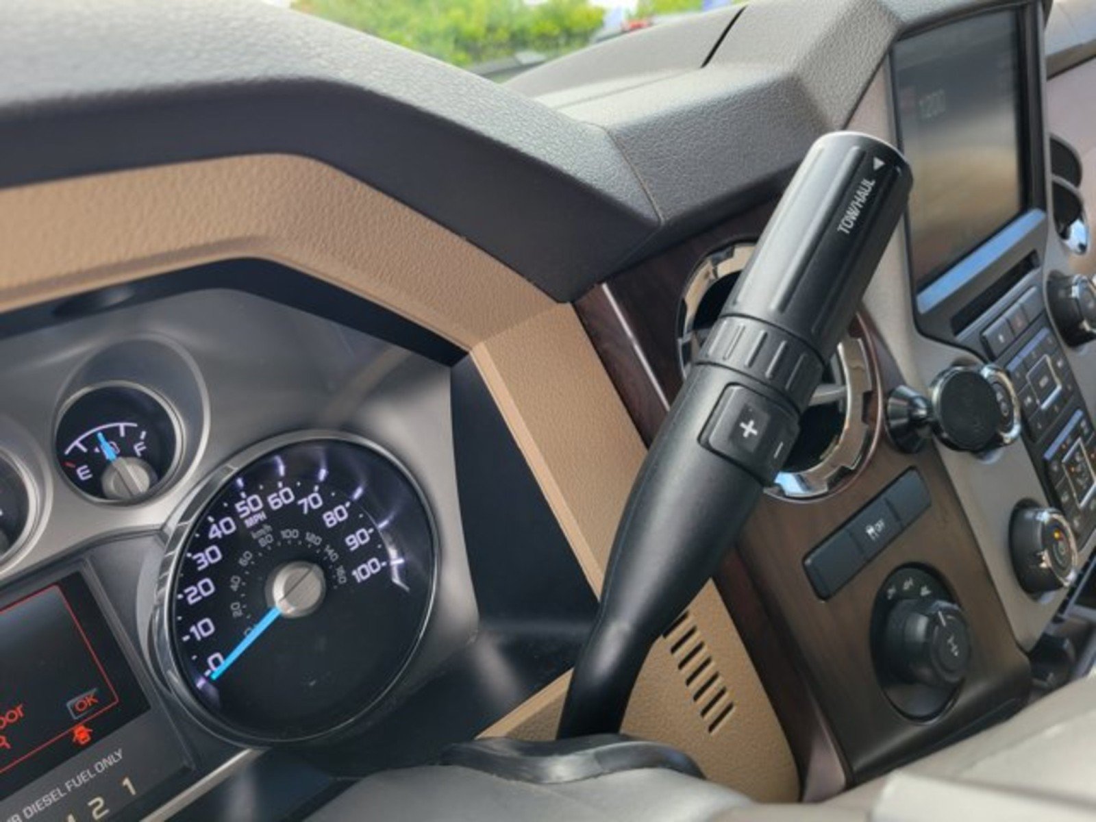 Used 2015 Ford F250 Lariat w/ Chrome Package AWD/4WD image 25