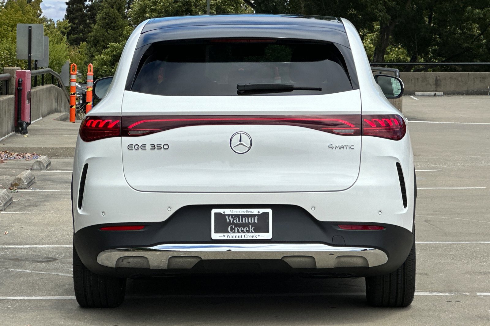 New 2025 Mercedes-Benz EQE 350+ 4MATIC SUV image 9