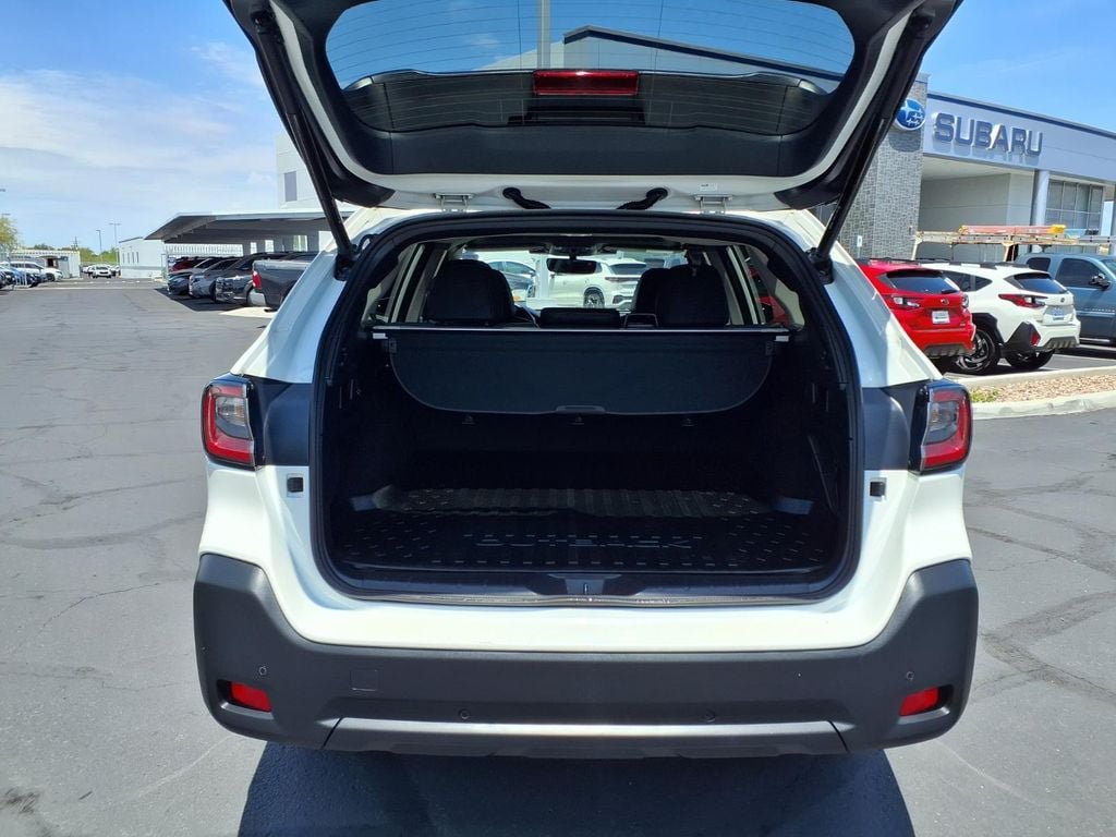 Used 2024 Subaru Outback Onyx Edition XT AWD/4WD image 15