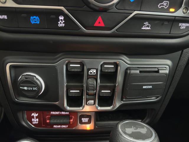 Used 2023 Jeep Wrangler Unlimited Rubicon 4xe image 34