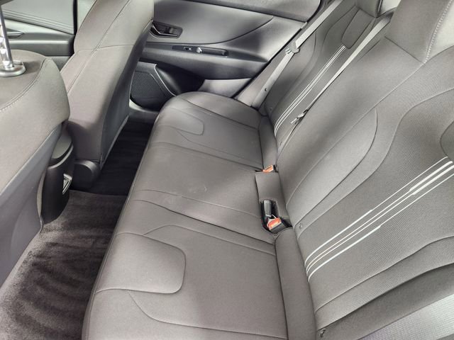Certified 2025 Hyundai Elantra SEL image 12