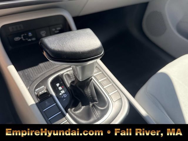 Used 2024 Hyundai Kona SEL image 25