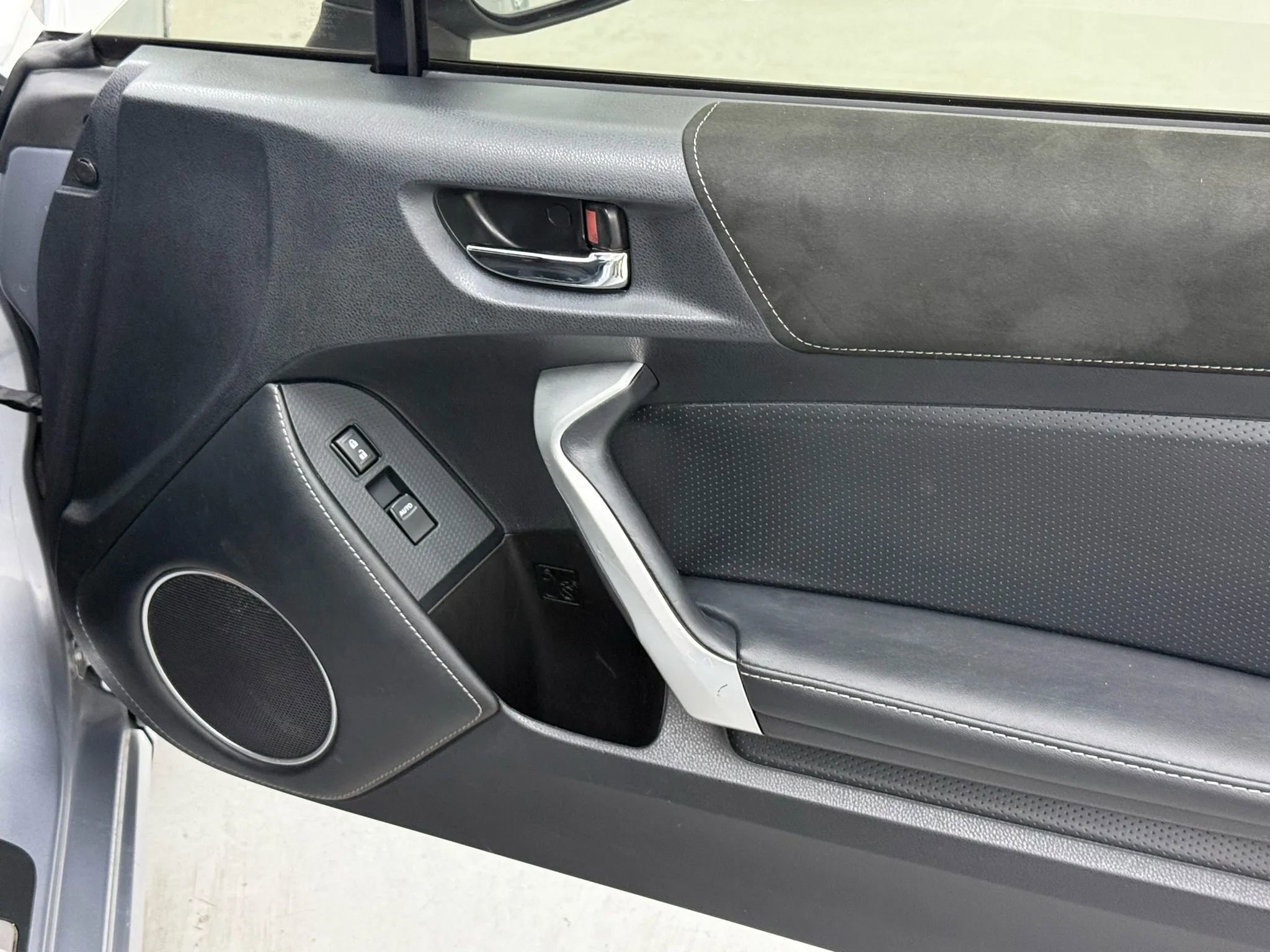 Used 2017 Toyota 86 Coupe 2D image 17