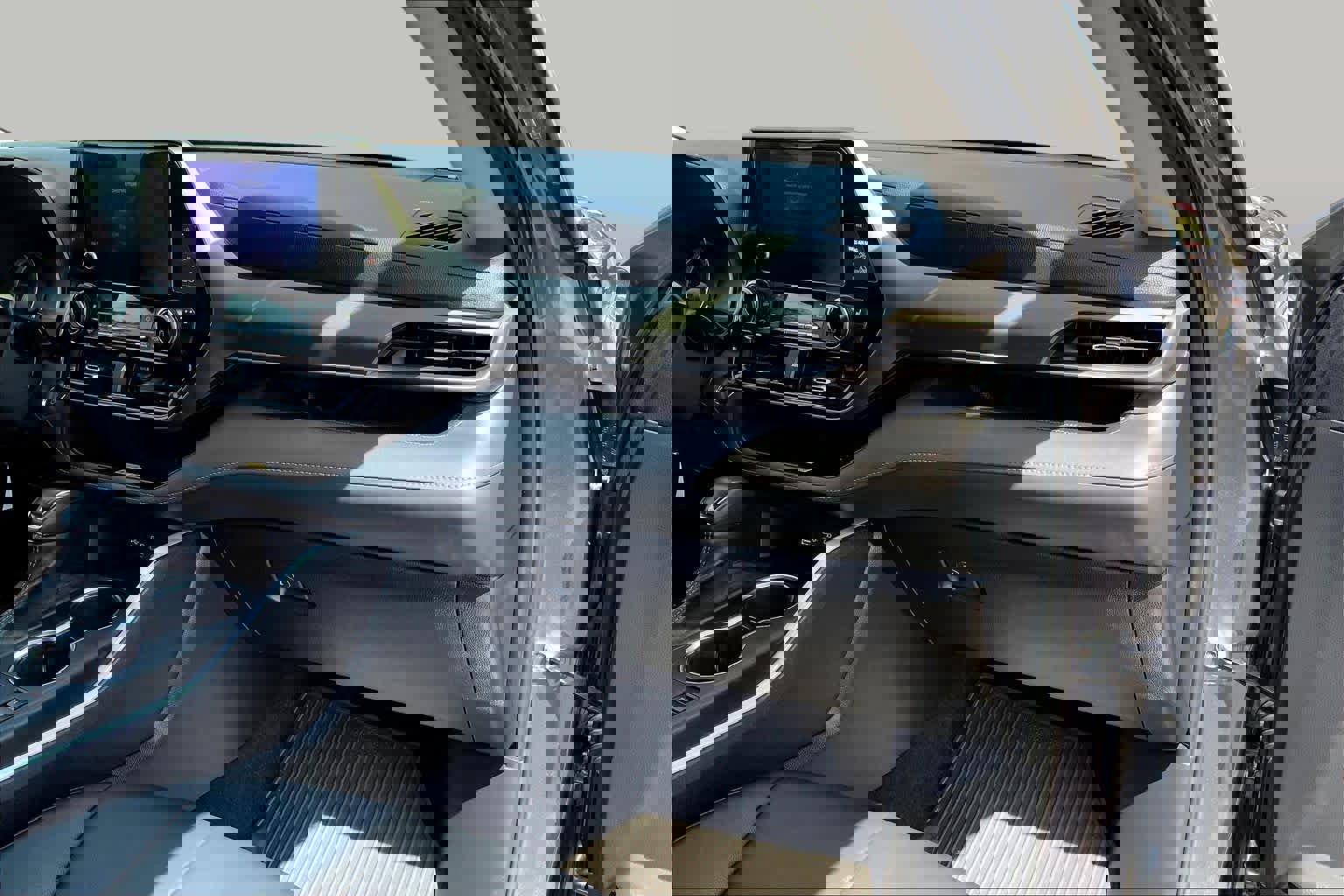 Used 2023 Toyota Highlander XLE image 18