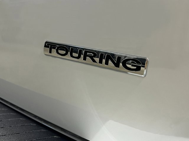 New 2026 Honda Odyssey Touring image 6