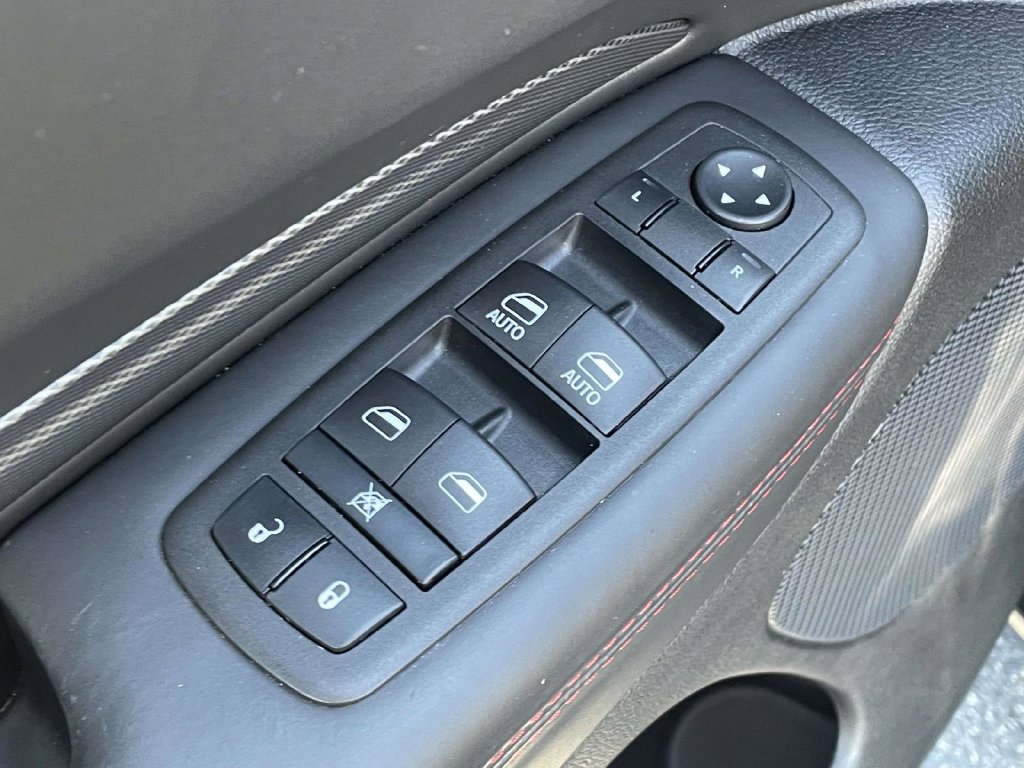 Used 2023 Dodge Durango GT AWD/4WD image 27
