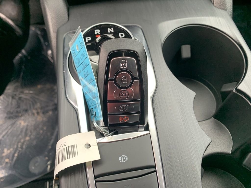 New 2026 Ford Escape SE image 28