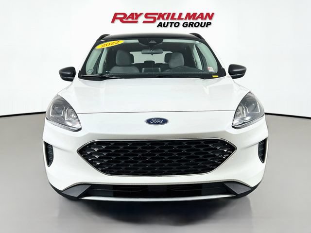 Used 2022 Ford Escape SE w/ Convenience Package FWD image 2