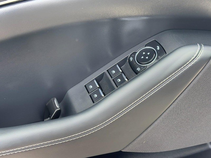 Used 2025 Ford Mustang Mach-E Select AWD/4WD image 16
