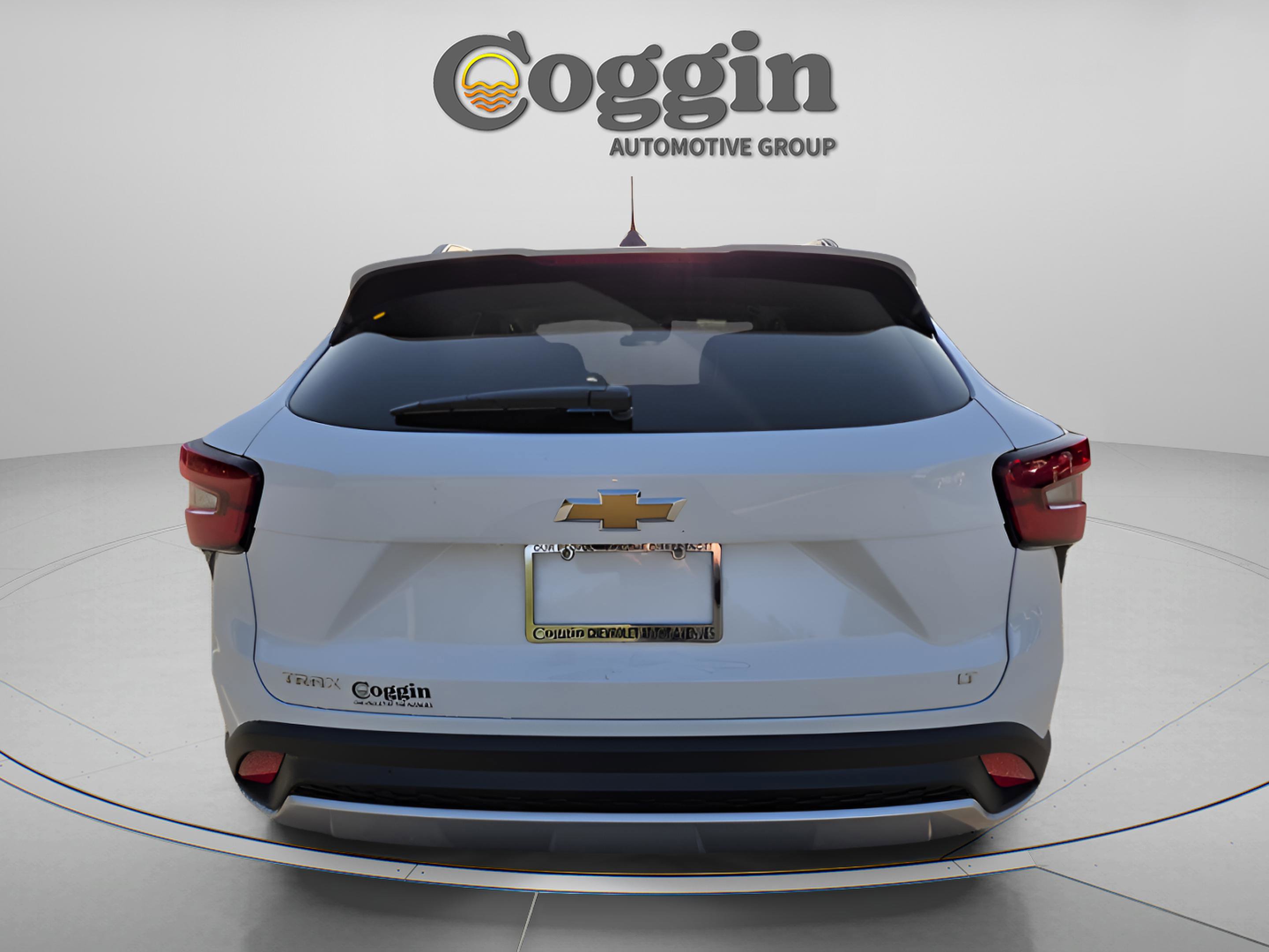 New 2026 Chevrolet Trax LT image 3