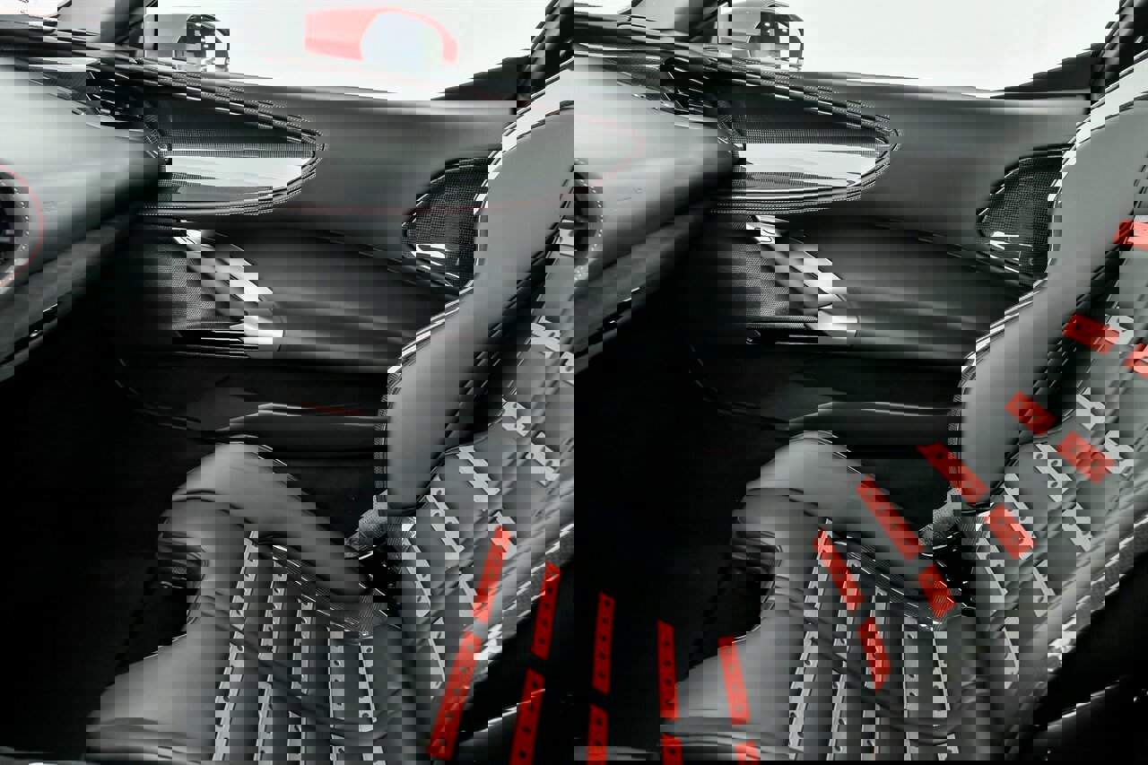 Used 2023 Ferrari SF90 Stradale image 38