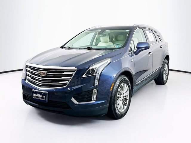 Used 2018 Cadillac XT5 Luxury w/ Driver Awareness Package AWD/4WD image 3