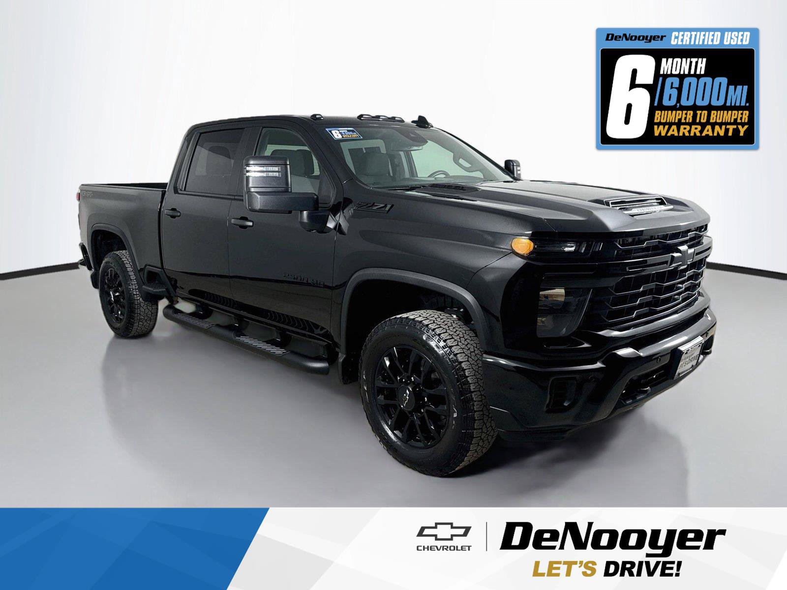 Used 2025 Chevrolet Silverado 2500 Custom w/ Custom Value Package AWD/4WD image 1