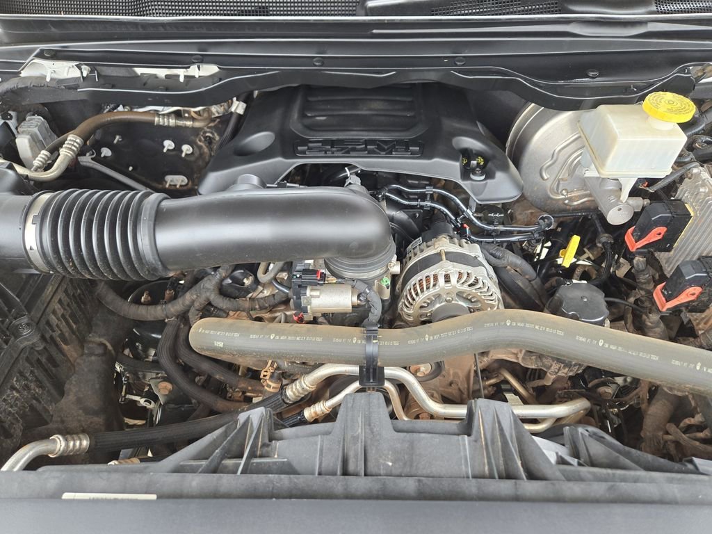 Used 2020 RAM 1500 Limited image 32