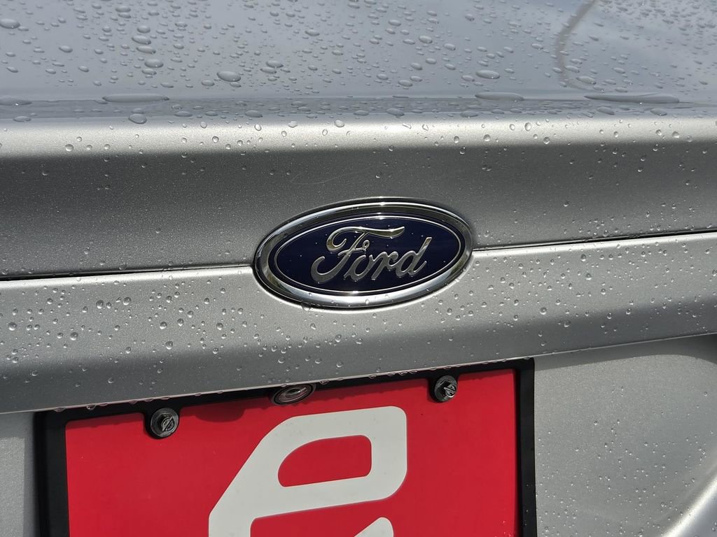 Used 2016 Ford Fusion SE w/ Equipment Group 202A FWD image 37