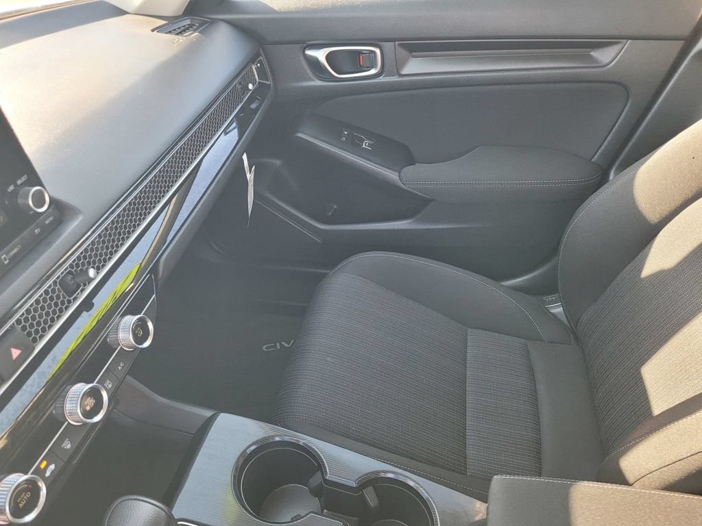 Used 2022 Honda Civic LX image 11