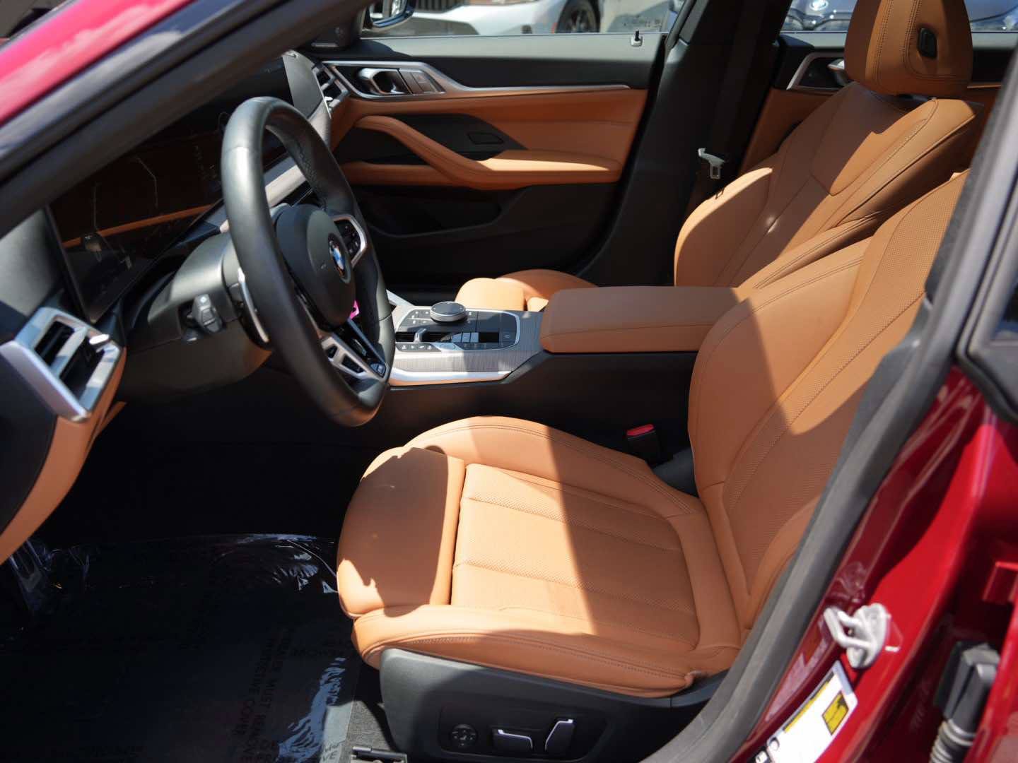Used 2025 BMW 430i xDrive w/ M Sport Package AWD/4WD image 14