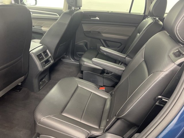 Used 2022 Volkswagen Atlas SEL R-Line image 12