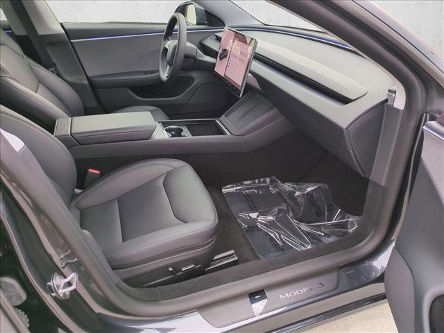 Used 2025 Tesla Model 3 Long Range image 23