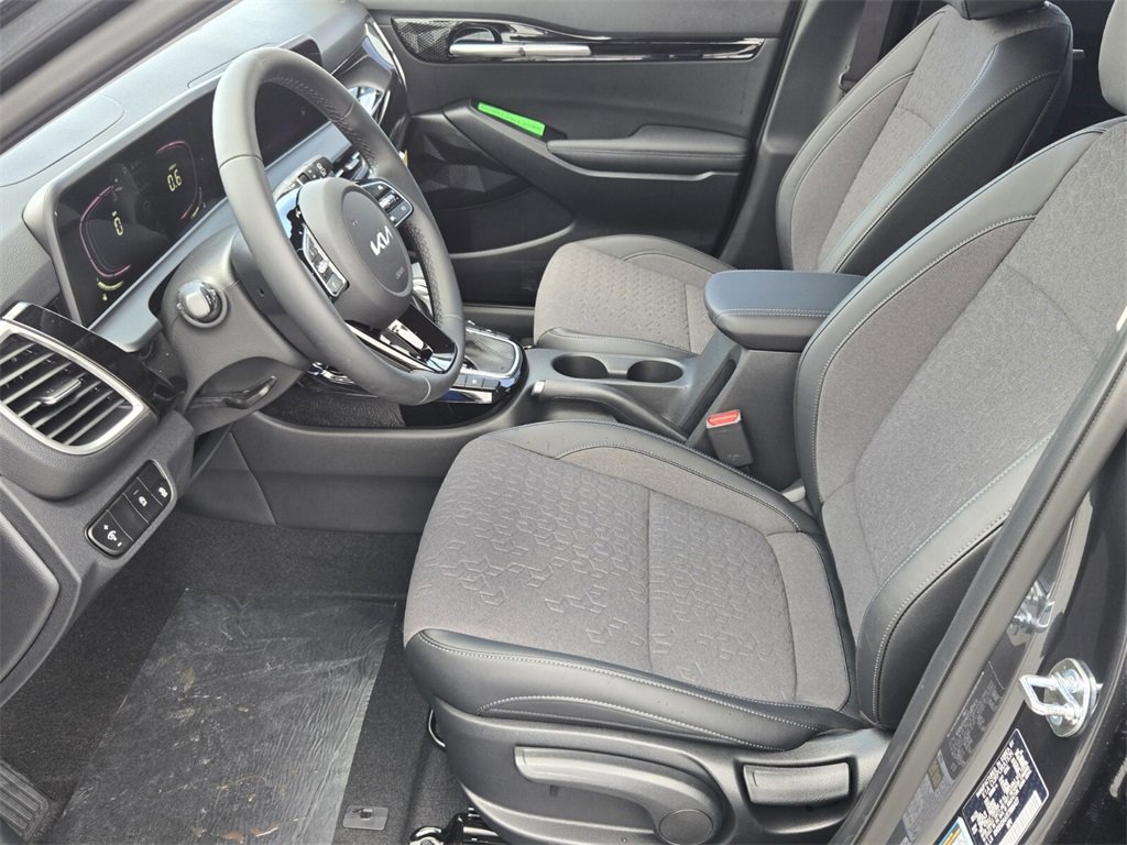 New 2026 Kia Seltos S image 6
