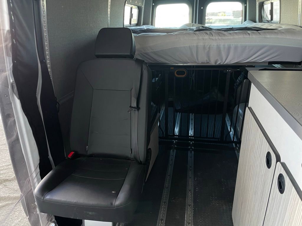 Used 2022 Mercedes-Benz Sprinter 3500 image 28