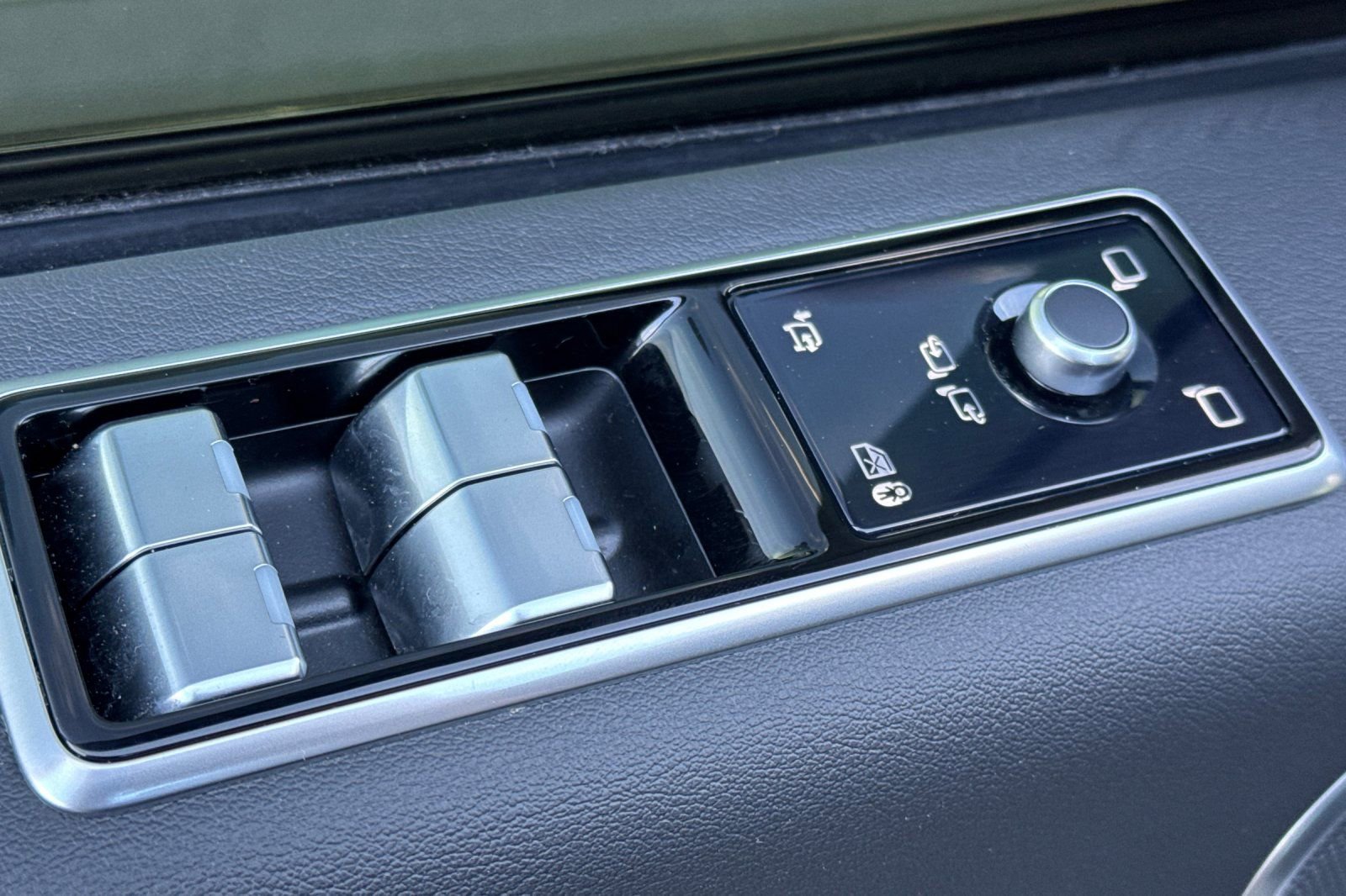 Certified 2022 Land Rover Range Rover Westminster Edition image 11