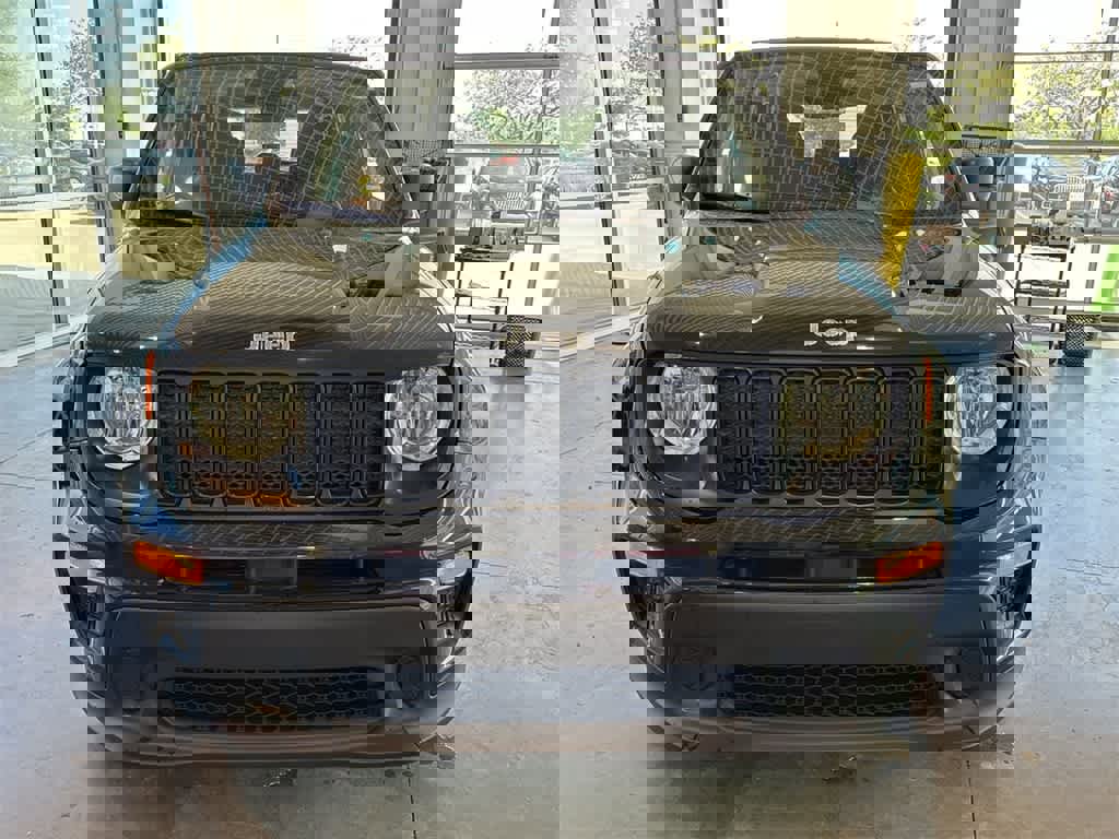 Used 2021 Jeep Renegade Trailhawk w/ Trailer Tow Group image 6