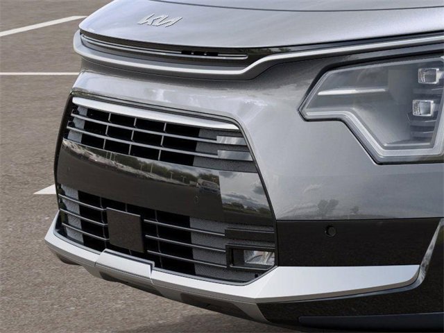 New 2025 Kia Niro SX Touring image 13