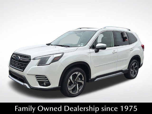 Certified 2024 Subaru Forester Touring w/ Pop Package 2 AWD/4WD image 3