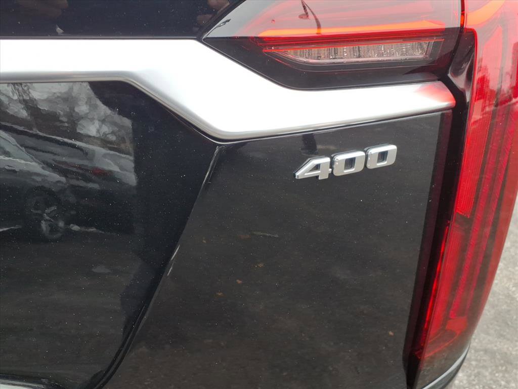 Certified 2024 Cadillac XT6 Premium Luxury w/ LPO, Floor Liner Package image 13