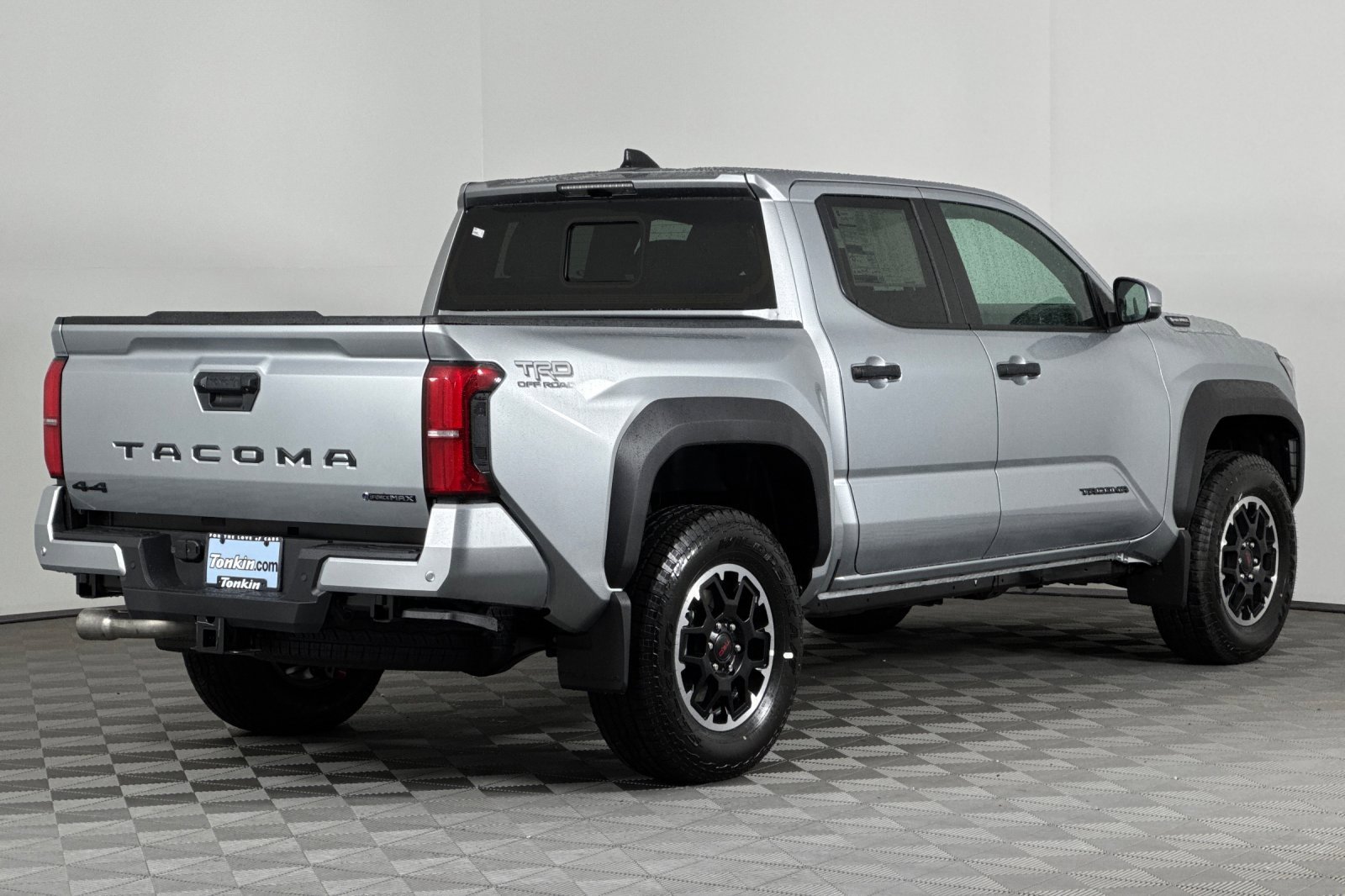 New 2025 Toyota Tacoma TRD Off-Road image 4