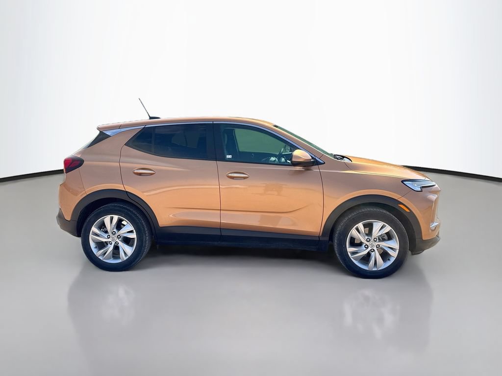 Used 2024 Buick Encore GX Preferred w/ Comfort Package FWD image 8