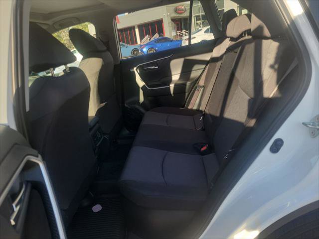 Certified 2025 Toyota RAV4 XLE w/ Convenience Package image 16
