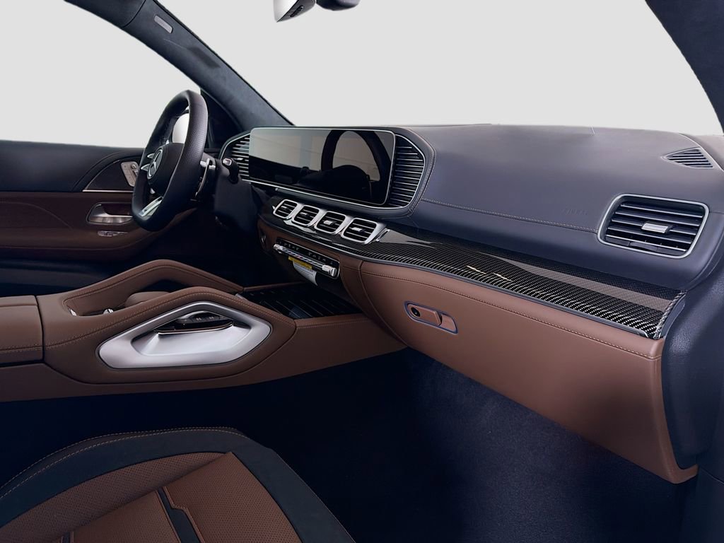 New 2026 Mercedes-Benz GLS 63 AMG 4MATIC image 33
