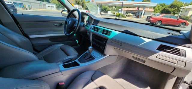 Used 2006 BMW 325i Sedan image 13
