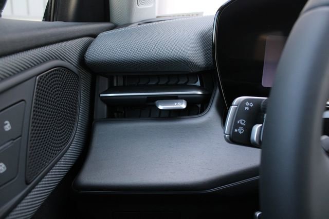 New 2026 Audi Q3 quattro 2.0T image 11