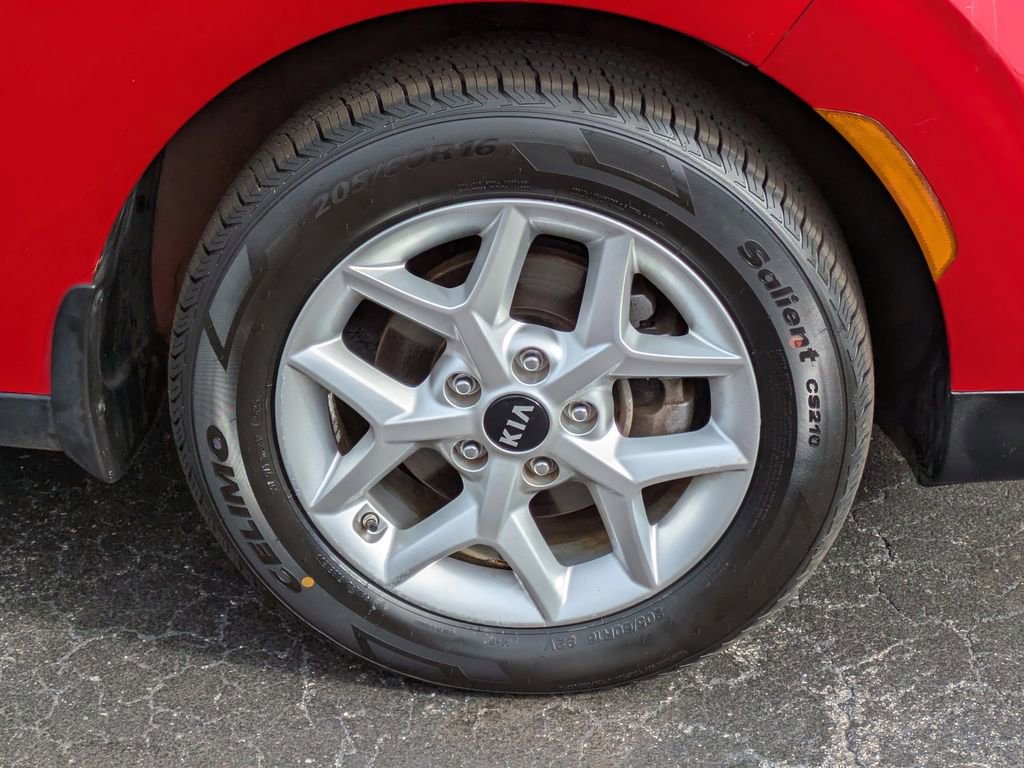 Used 2020 Kia Soul S image 11