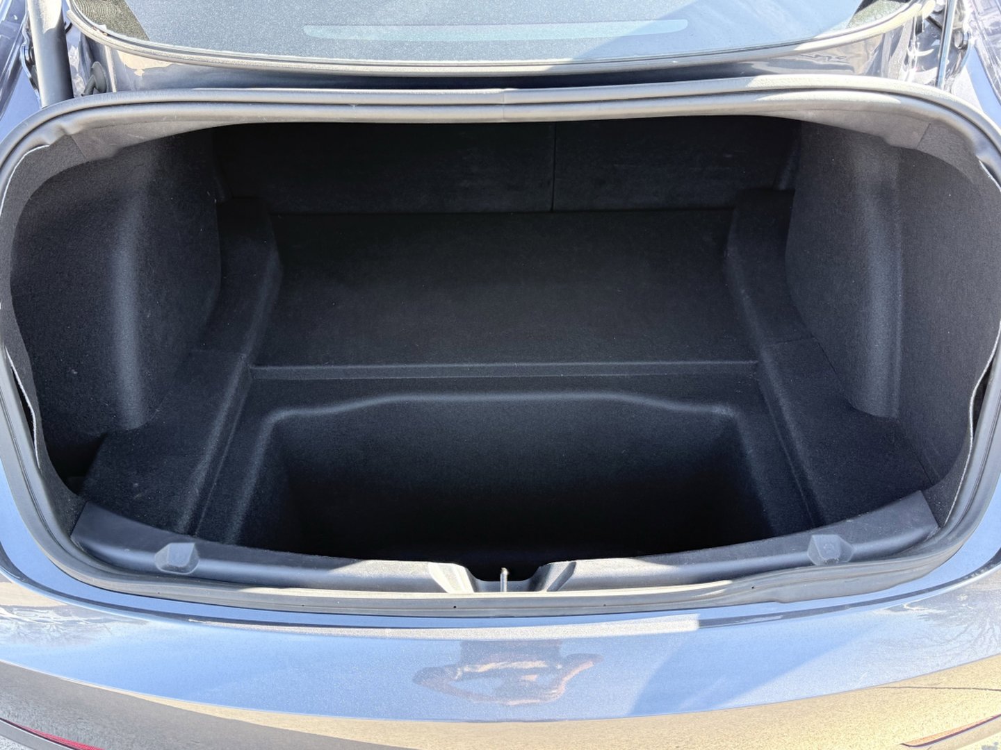 Used 2023 Tesla Model 3 Standard Range image 18