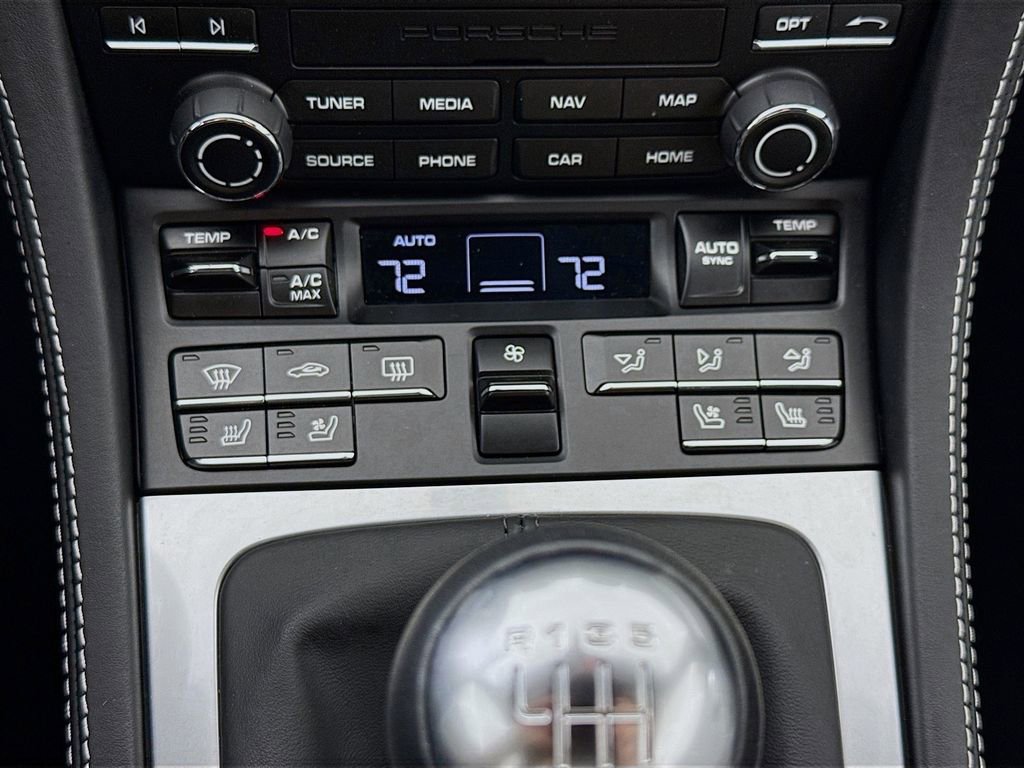 Certified 2025 Porsche 718 Boxster RWD image 26