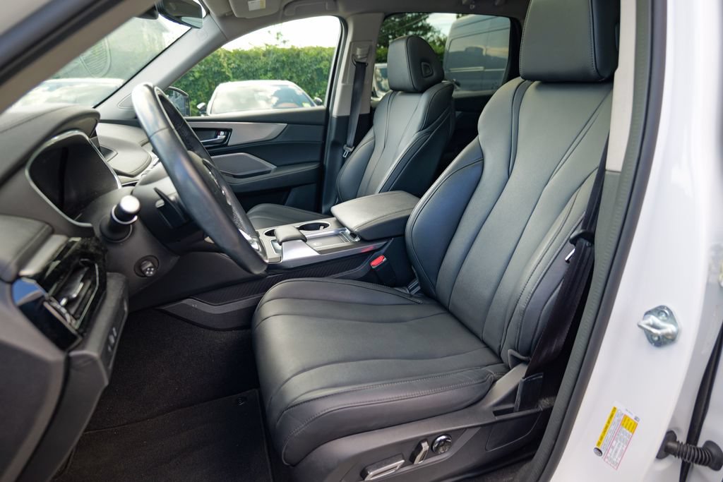 Used 2023 Acura MDX SH-AWD image 22