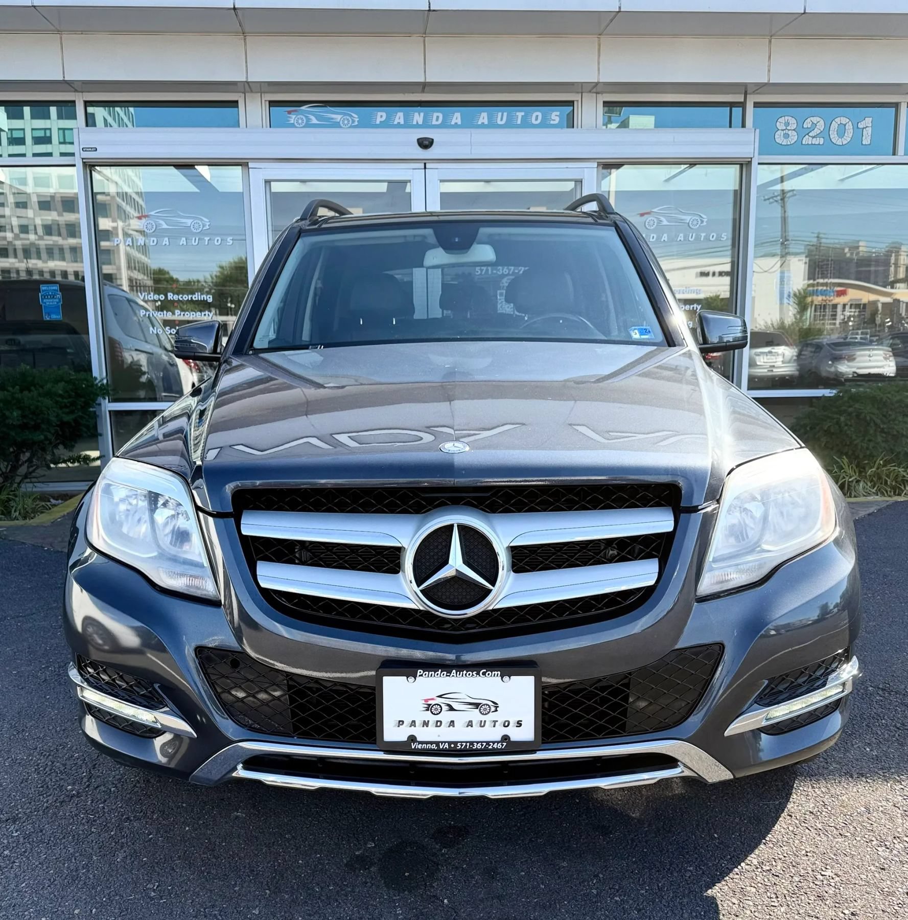 Used 2014 Mercedes-Benz GLK 350 4MATIC image 2