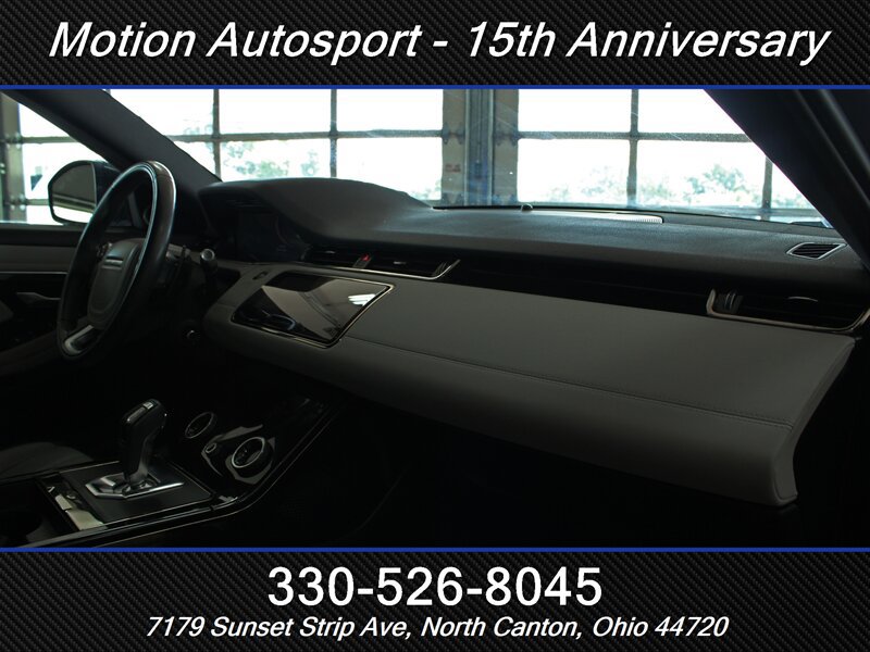 Used 2020 Land Rover Range Rover Evoque First Edition AWD/4WD image 32