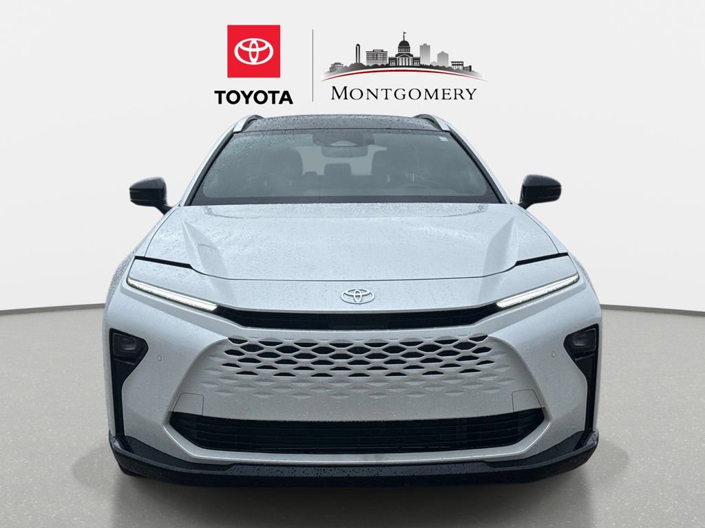 Used 2025 Toyota Crown Signia w/ Advanced Technology Package image 8