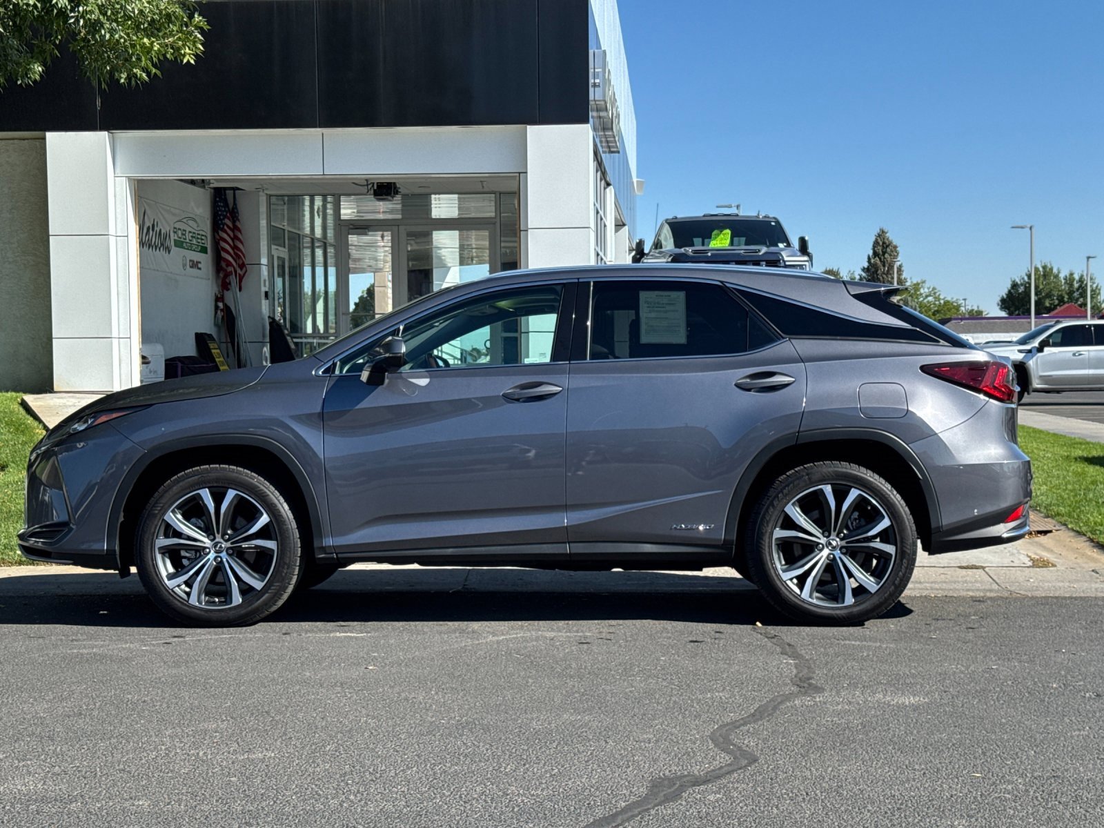 Used 2022 Lexus RX 450h AWD w/ Premium Package image 6