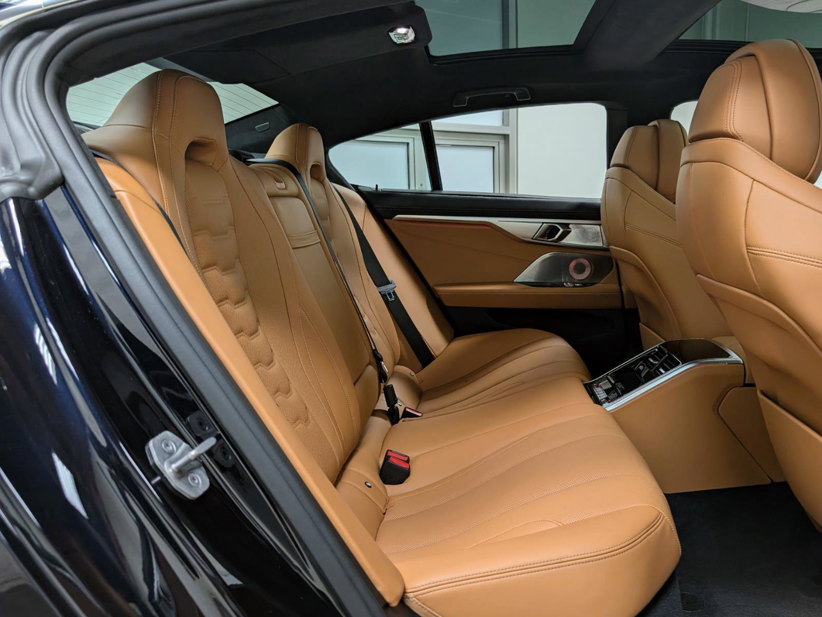 Used 2025 BMW M850i xDrive AWD/4WD image 25