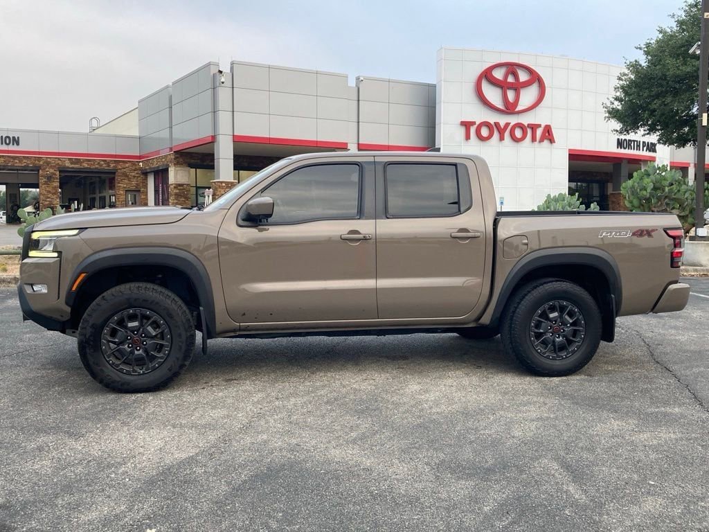 Used 2023 Nissan Frontier PRO-4X w/ Pro-4X Premium Package AWD/4WD image 6