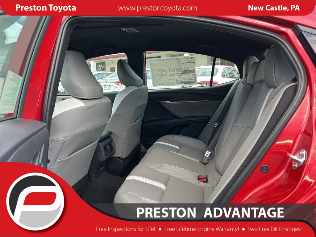 New 2026 Toyota Camry SE image 10