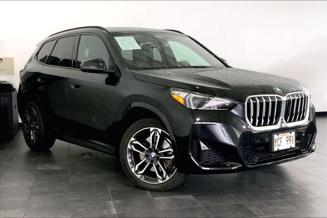 Used 2026 BMW X1 xDrive28i w/ M Sport Package AWD/4WD image 2