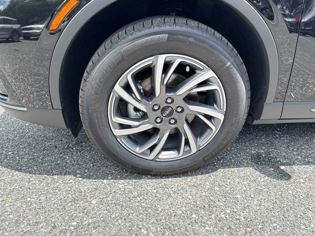 New 2025 Lincoln Corsair FWD w/ Equipment Group 101A image 10